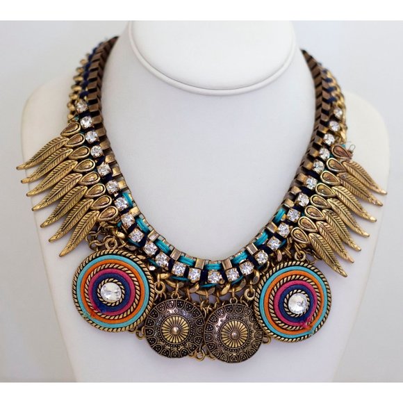 20 inch, Vintage Egyptian Royalty Gold Tone Stylish Bib Necklace - N1 - Picture 2 of 3